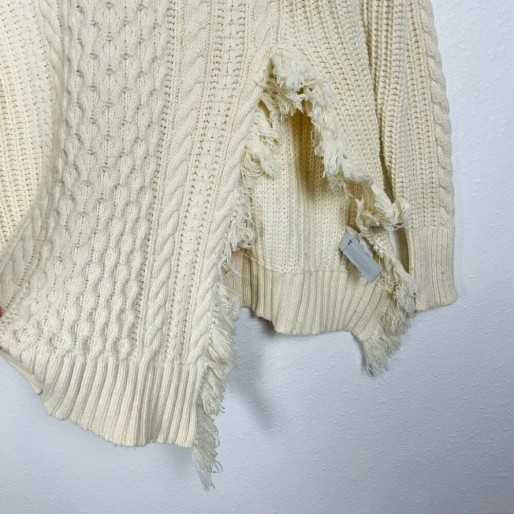 JCREW Cream Oversize Wool Blend Cable knit Fringe Asymmetrical Sweater Size: XS